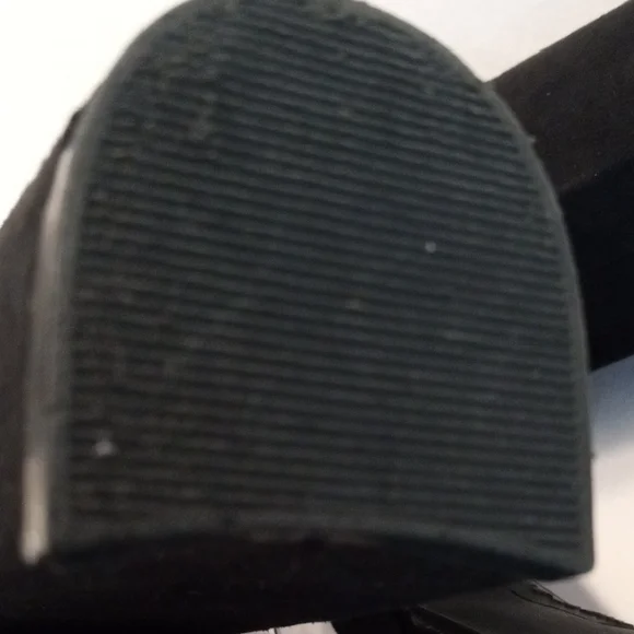 Anne Klein Black LALIMA Strappy Sandals - Picture 14 of 16